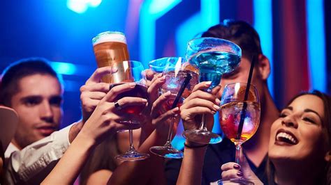 binge drinker  signs youre overdoing itand