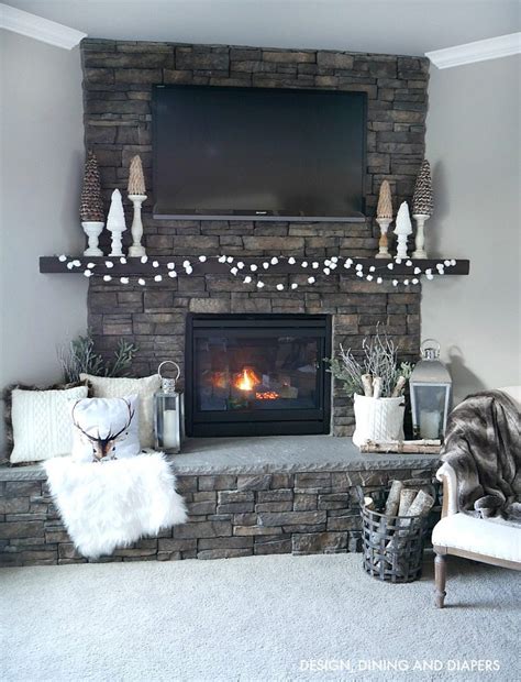 cozy winter mantel taryn whiteaker