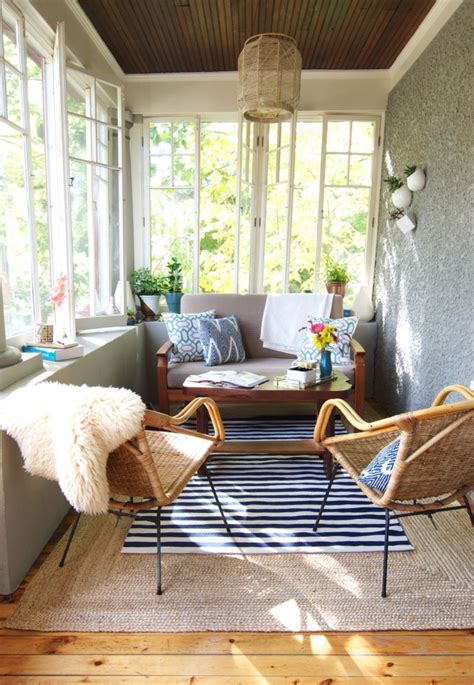 sunroom decor ideas  brighten  space
