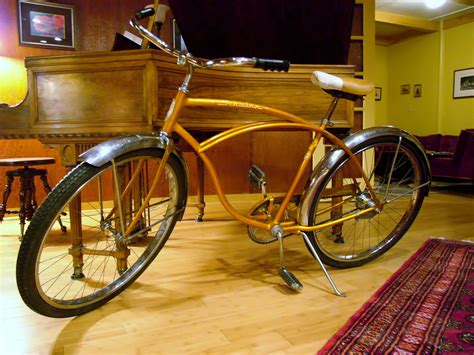 dads  schwinn american restoring vintage bicycles   hand built era