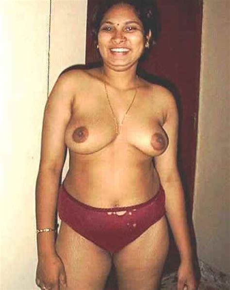 cute desi indian women showing off their nude bodies indian porn pictures desi xxx photos