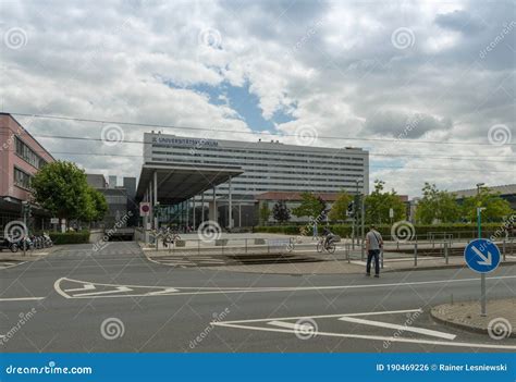 view   main building   university hospital frankfurt