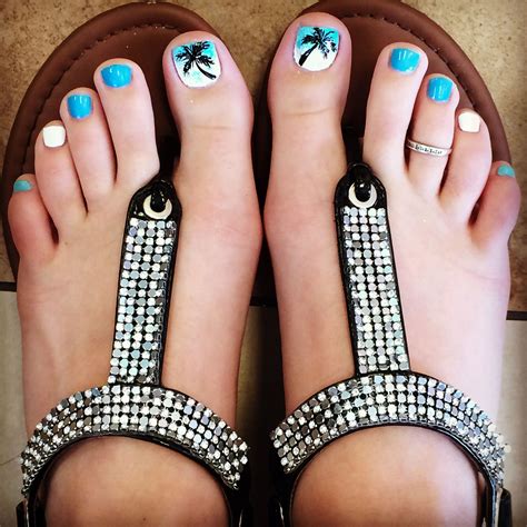 palm tree toes  summer pedicure  maurices bling sandals tspa