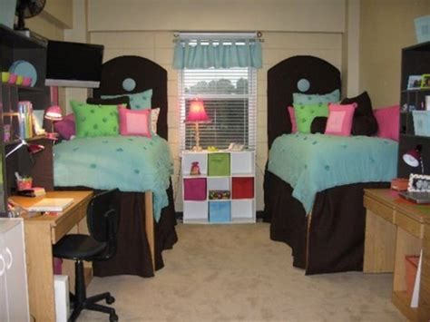 College Dorm Room Ideas Of Distributing The Nuance
