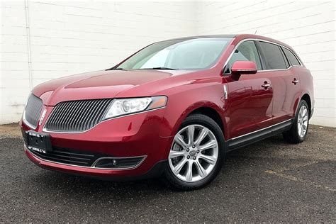 pre owned  lincoln mkt dr wgn  awd ecoboost  sport utility