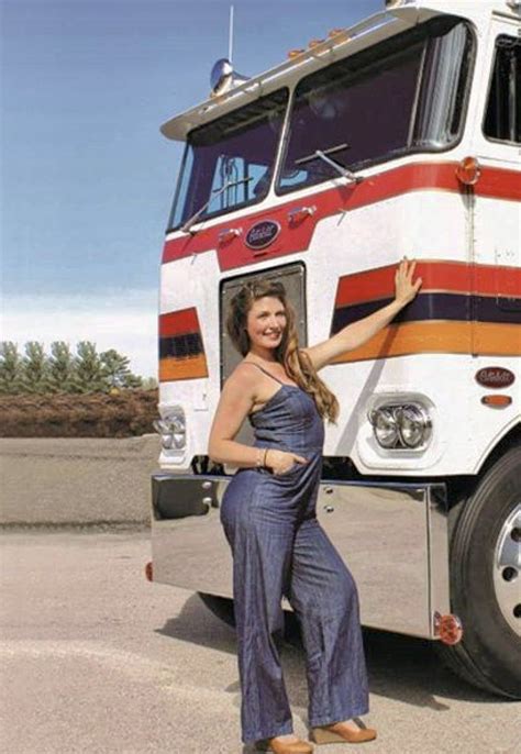 pin  kenny wilson  trucker girls trucks  girls peterbilt