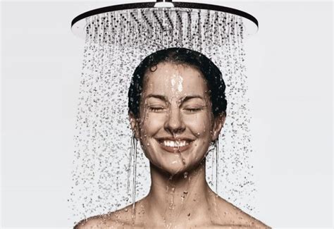 Cold Showers Vs Hot Showers The Health Benefits Of Both