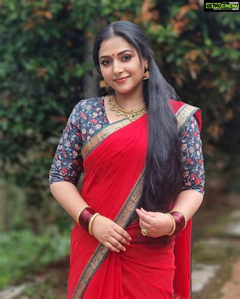 Actress Anu Sithara Hd Photos And Wallpapers November 2022 Gethu Cinema