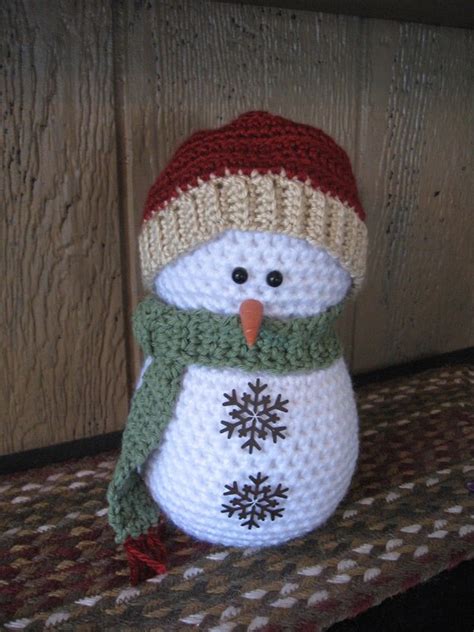 crocheted snowman  jessicaspicketfence  etsy