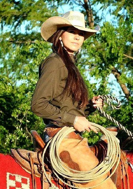 Pin De Brad Cupp Em Cowgirls Estilo Country Feminino Estilo Cowgirl