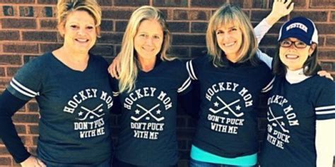 Signs You Re A Hardcore Hockey Mom Huffpost Canada