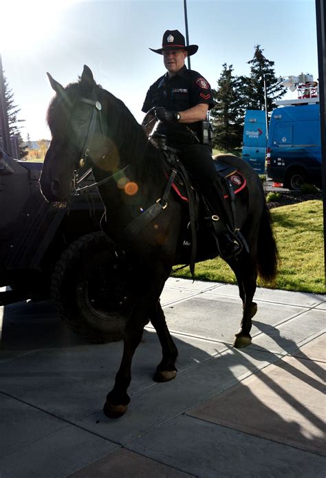 members   mounted unit greeting  guests   centre riding helmets grand