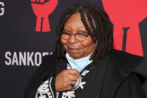‘don t boo her whoopi goldberg scolds ‘the view audience over