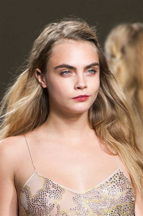 Cara Delevingne At Topshop Unique Spring 2015 Best Model Beauty Looks