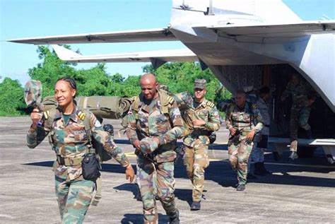 grupo cadetes de la fuerza aérea de república dominicana