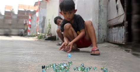 permainan tradisional indonesia  seru kreatif menyehatkan