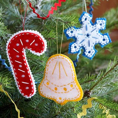 jolly  beautiful felt christmas tree ornaments