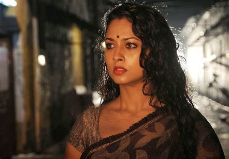 Super Sexy Hollywood And Bollywood Celeb Vidiyum Mun Tamil Movie