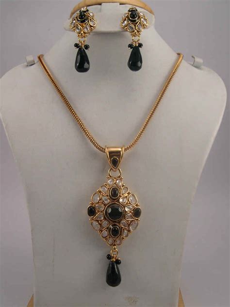 antique jewelry necklace sets
