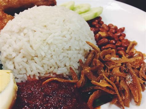 malaysian nasi lemak authentic breakfast recipe