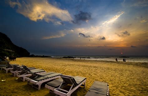 Bad Weather In Goa Wallpapers And Images Wallpapers