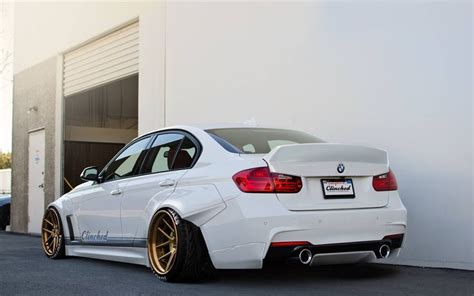 stanced  awesome white bmw  series fitted  toyo tires white