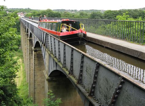 canal boat traverses  longest  highest aqueduct   uk