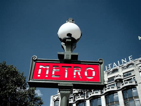metro sign  photo  freeimages