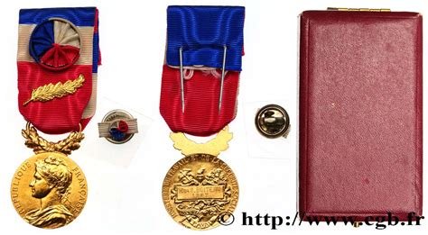 cinquiÈme rÉpublique médaille d honneur du travail 35 ans fme 500772