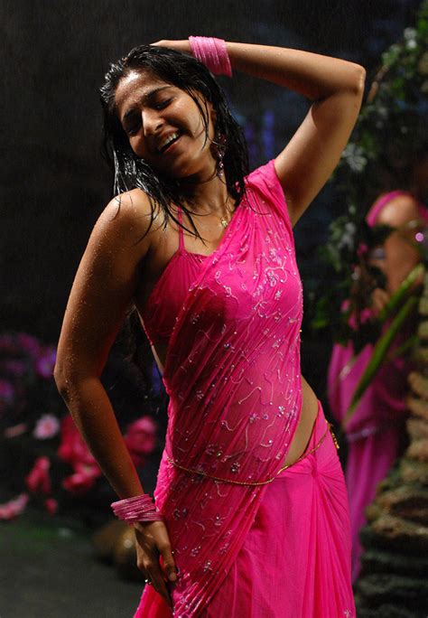anushka shetty hot navel and sleeveless in pink saree latest indian hollywood movies updates