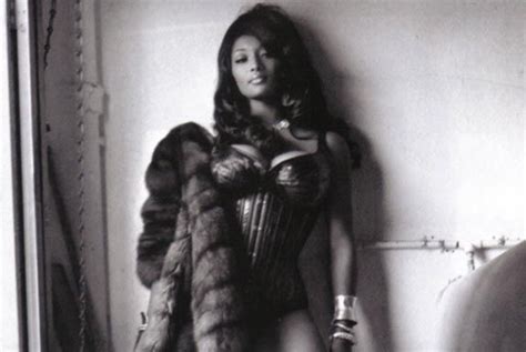 plus size tocarra jones toccara s first king magazine cover was one of the best selling