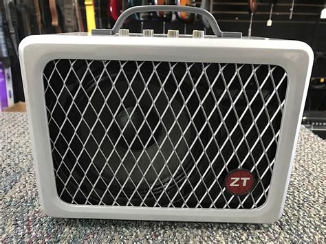 zt amplifiers lunchbox lb early  silver reverb