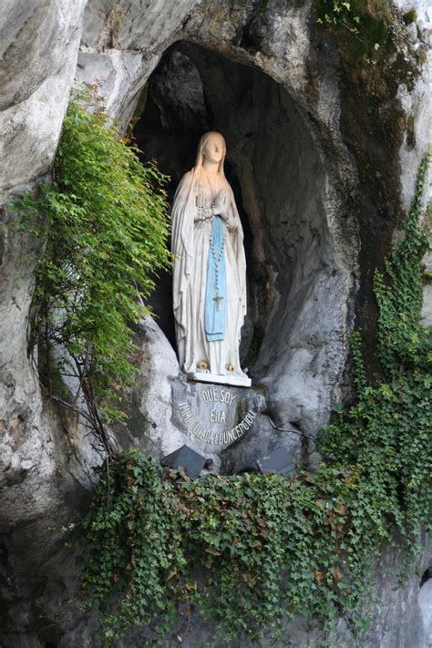 lady  lourdes   grotto eastbourne ordinariate mission