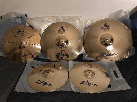 bought   set  cymbals rdrums