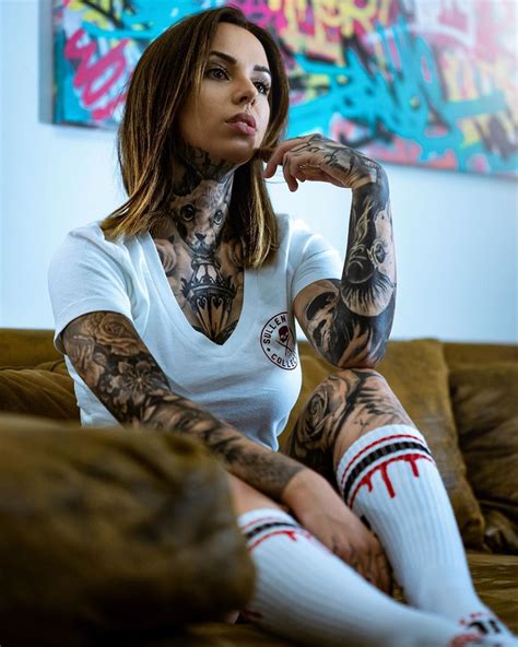 Nina Sphynx R Tattoogirls