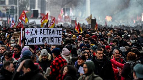 Réforme Des Retraites Deuxième Journée De Manifestations En France