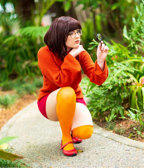 elarte cosplay velma cosplay scooby doo