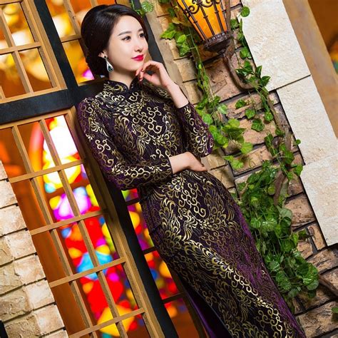 high quality traditional chinese women dress flower long tight satin