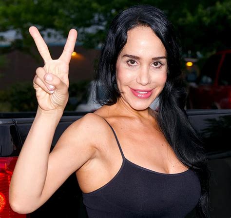 octomom sued by strip club after backing out of deal ny daily news