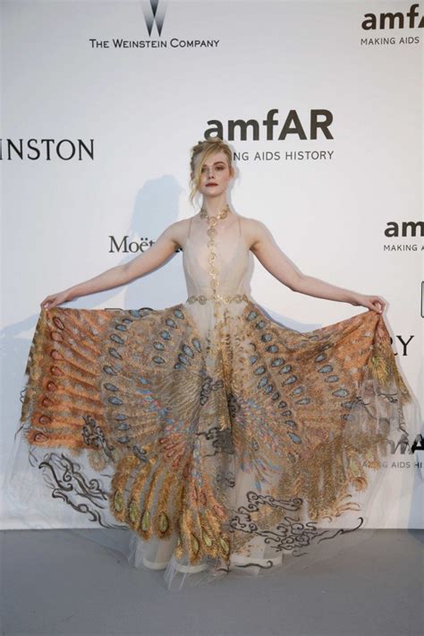 Elle Fanning Sexy 34 Photos Thefappening