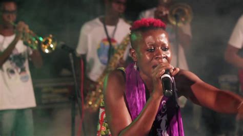 orquestra reggae de cachoeira okwei odili youtube