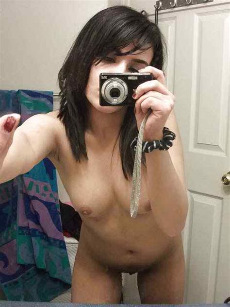 sexy college girl takes nude and semi nude selfies of herself fsi blog