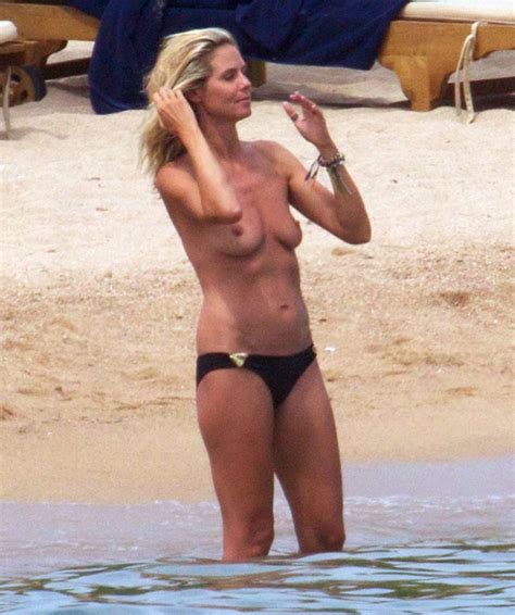 Heidi Klum Topless On Beach [ 6 New Pics ]