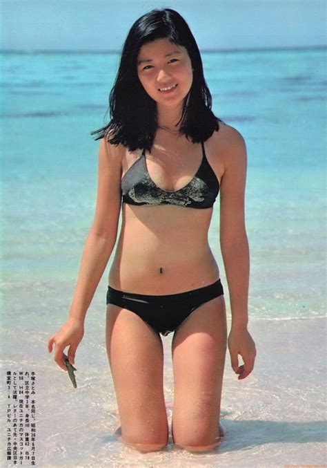 手塚理美 グラビア水着画像「21枚」伝説のアイドルたちと過ごした青春を、「今再び思い出そう。」 美女の集い