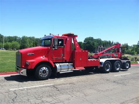 claytons towing sampson  tow truck