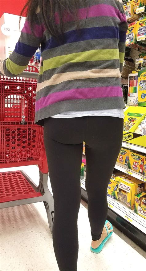 The World Of Spandex And Yoga Pants — Nice Tight Ass Of
