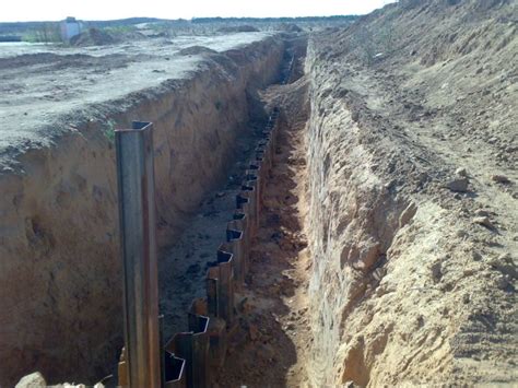 israel plans  mile wall    tens  meters  ground     deeper
