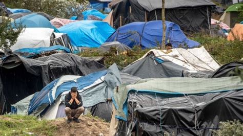 Calais Jungle France Begins Clearing Migrant Camp Cnn