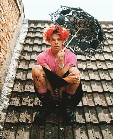 pin by alexis coll on yungblud in 2020 dominic harrison celebs