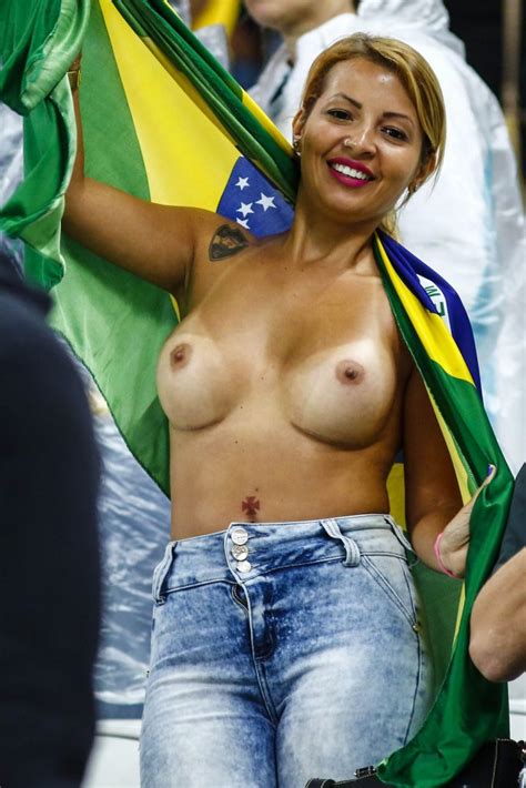 bianka cabral celebrates brazil s victory the fappening 2014 2019 celebrity photo leaks
